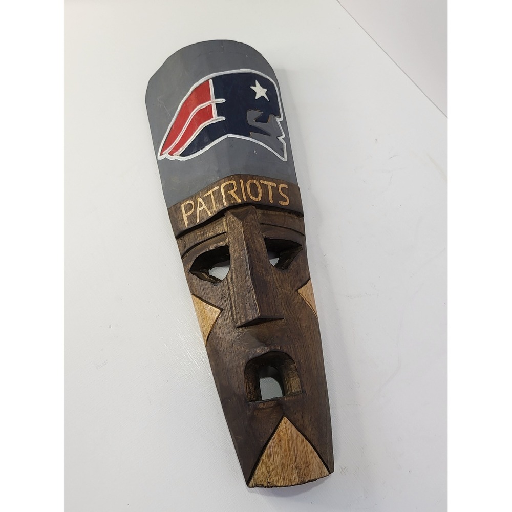 New England Patriots NFL Hand Carved Wooden Tiki Mask Wall Decor Fan Cave 13.5"